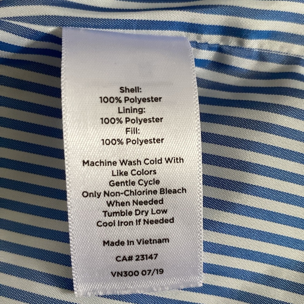 Talbots diamond quilted lightweight jacket! Brand new without tag! Boxy! Size XS - Picture 16 of 17